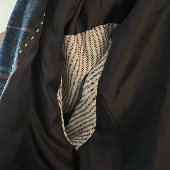 Merona SZ 4 Plaid Cropped Blazer Dark Academia Collegiate Schoolgirl Moody - Picture 8 of 9